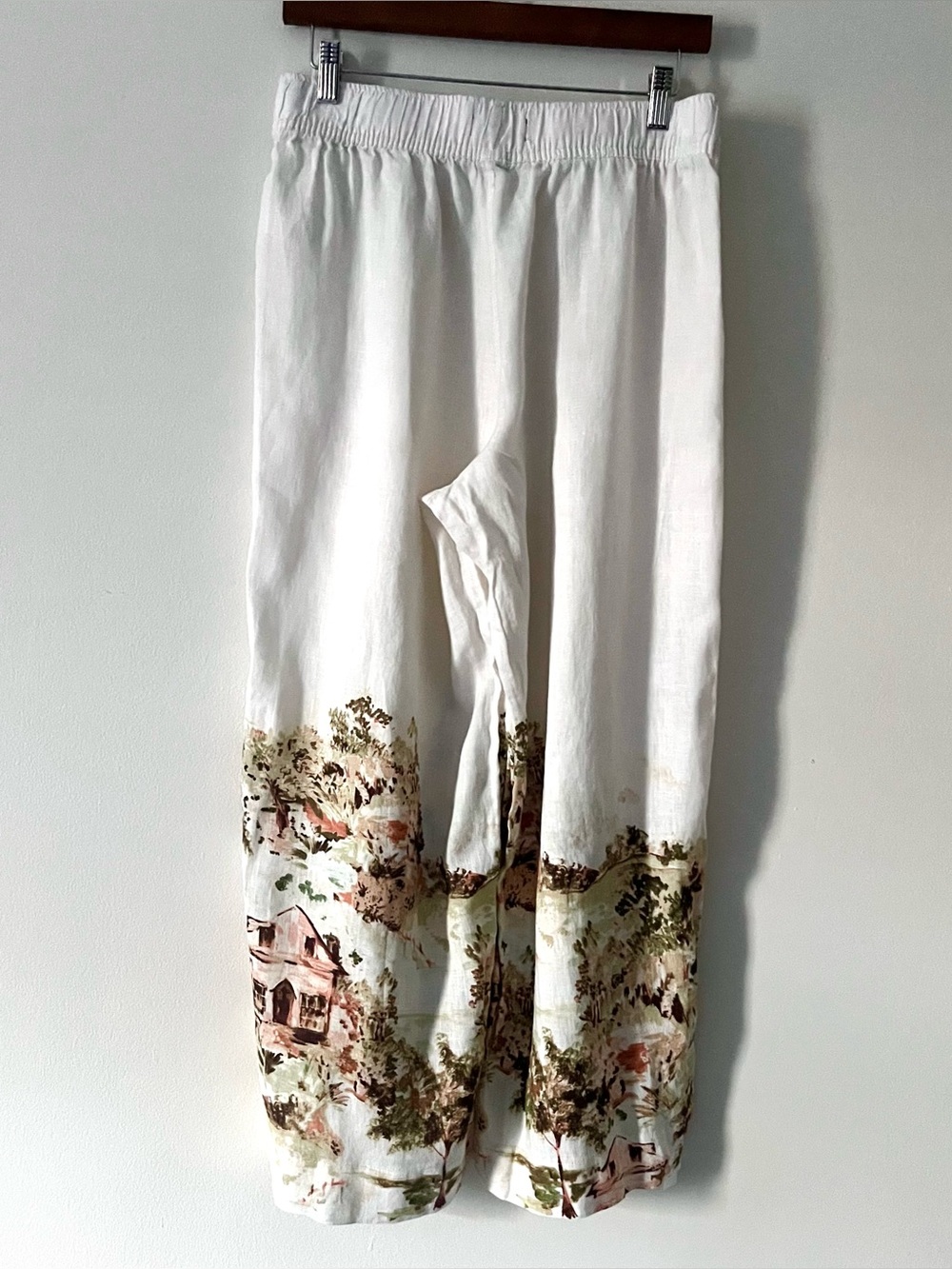 Tahari 100% Women’s Linen White Pull On Wide Leg Pants Pastel Watercolor Scene M - Picture 8 of 10